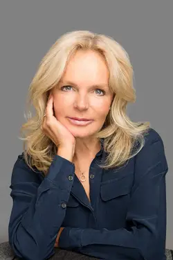 Auteur : Lucinda Riley, photo : Bazar / Boris Breuer