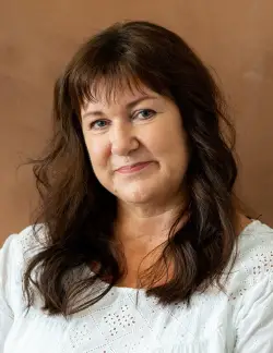 Forfatter Kate Helen Simonsen, foto av Bladkompaniet